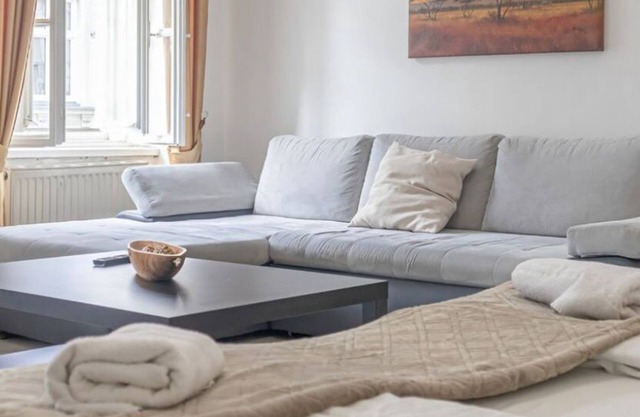 Economy 1BR Apt. Near Rennweg & Belvedre