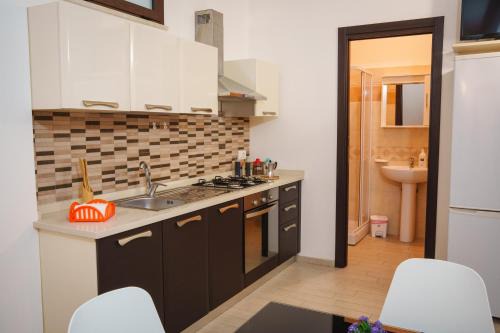 Economy apartment with free parking, unfdergound, 400 meters from the historic center of Tropea