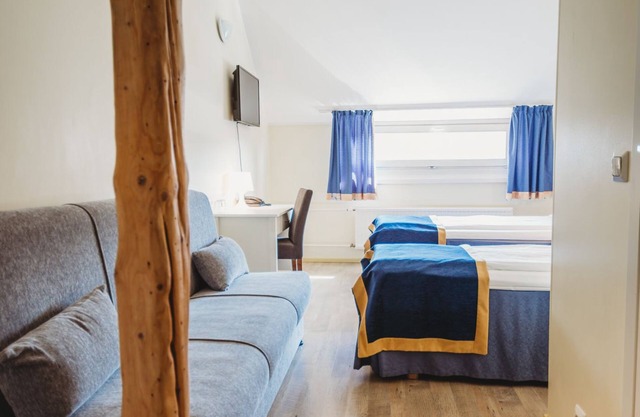 Economy Hotel