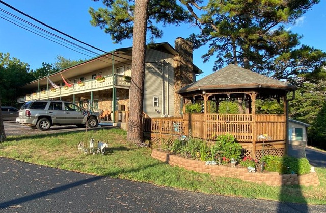 Edelweiss Inn