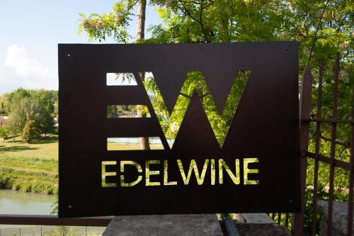 Edelwine
