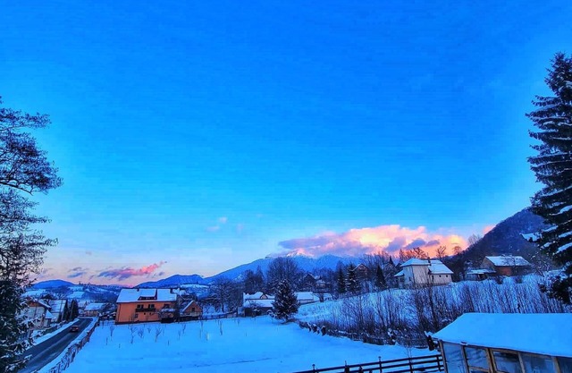EDEN BY THE MOUNTAIN