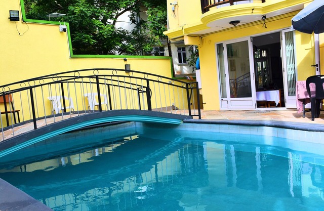 Eden Holidays Resort