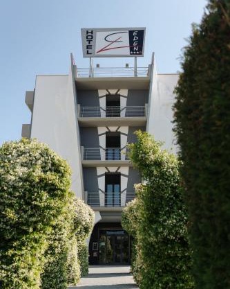 Eden Hotel