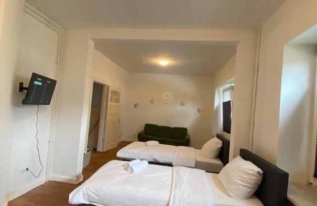 Edendorfer Straße 49 - 3 bedrooms with 2 bathrooms