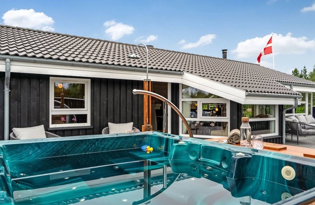 "Eeske" - 2.5km from the sea by Interhome