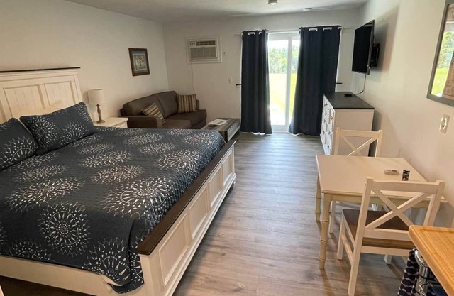 Efficiency 2-Piping Rock Resort