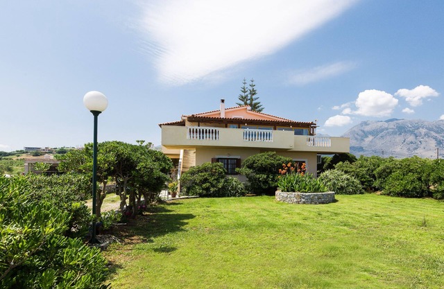 Effie Beach Front Apartment. Spectacular sea view and direct beach access