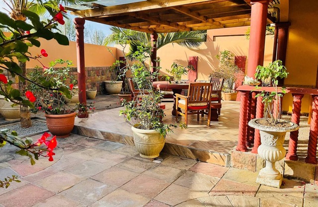 Effie Mountain View Halona Villa