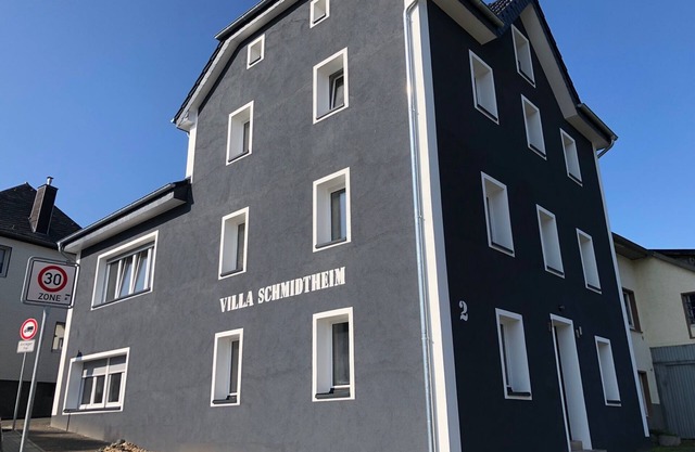 Eifel: Luxurious Villa Schmidtheim on the market square
