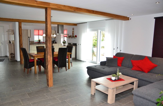 Eifelgold - Comfortable, spacious 5-star apartment in a quiet location