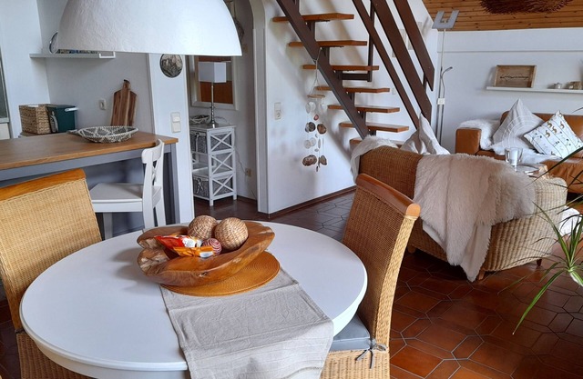 Eifellodge - country house style with a view of the countryside for max. 4 guests