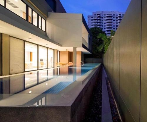 Ekkamai Luxury Villa with Home Cinema