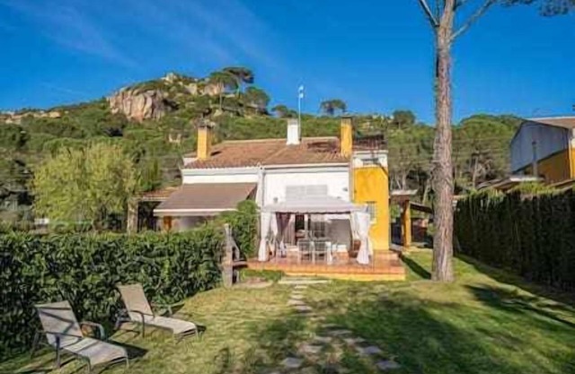 El Balcón del Lago House