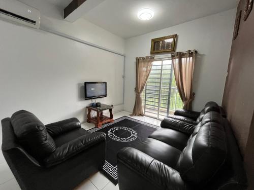 EL Homestay