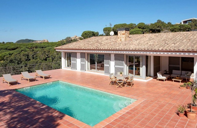 El Refugi - Villa with pool on the Costa Brava