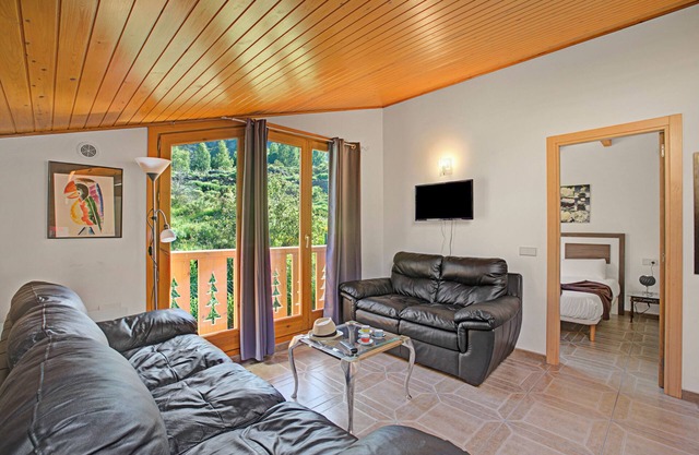 El Tarter Spacious Ski Apartment, El Tarter, Andorra