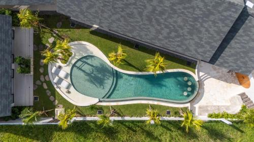 Elania Villa