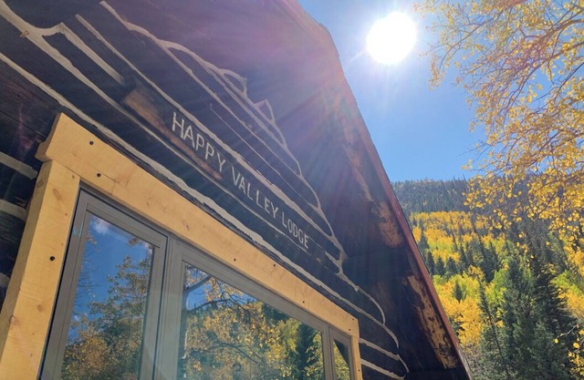 Eldora Enchantment - Rustic Luxury Cabin