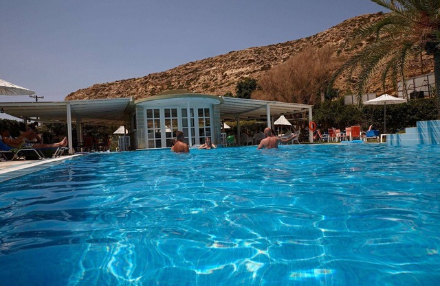 ELEATERRA HOTEL