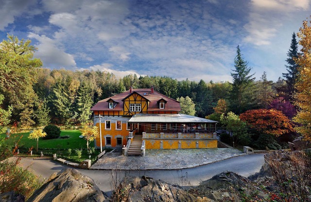 Elegance in Rotschönberg