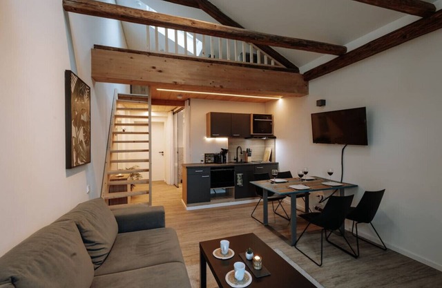 Elegance Loft | Modern | Parking | Cozy