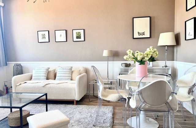 Elegance Meets Skyline Views – Prime Brussels Location