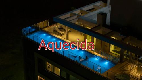Elegance - Piscina Aquecida - Apartamento para 4 pessoas em Bombinhas