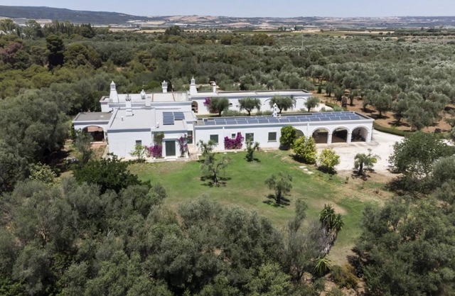 Elegance, wellness and nature - villa in Apulia 10 minutes from the sea