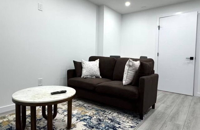 Elegant 1-Bedroom Basement Suite