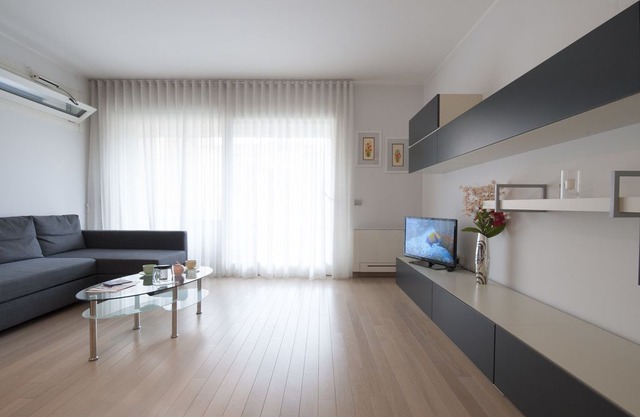 Elegant 110 sq.mt apartment near Parco Solari