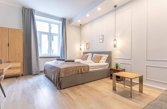Elegant 2BR Apartment - near Bahnhof Wien Meidling