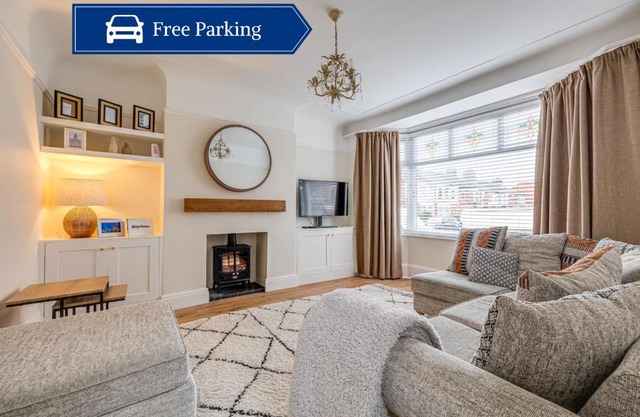 Elegant 3 Bed House near Liverpool City Centre