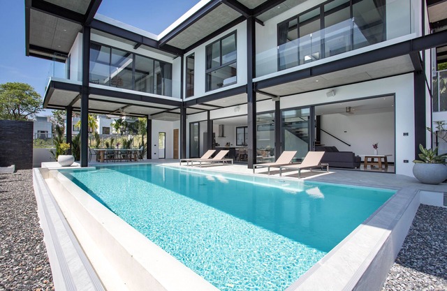 Elegant 4BR Pool Villa Sunset Garden 3