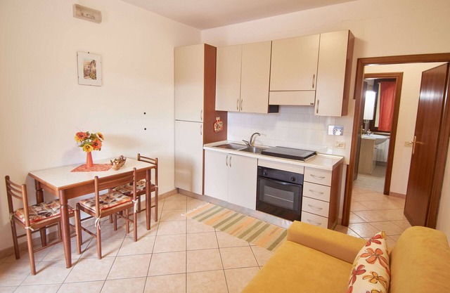 Elegant accommodation for 2-4 people in the green countryside in Assisi