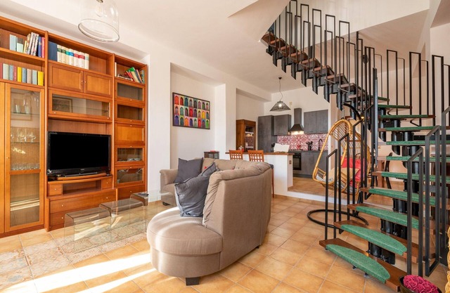 Elegant Apartment in Buonalbergo near Town Center