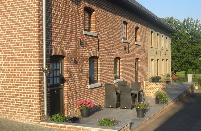 Elegant Holiday Home in Epen With Fenced Garden