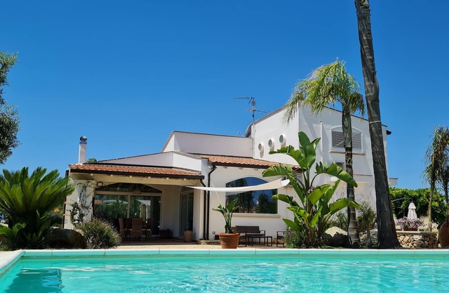Elegant villa with swimming pool in Salento