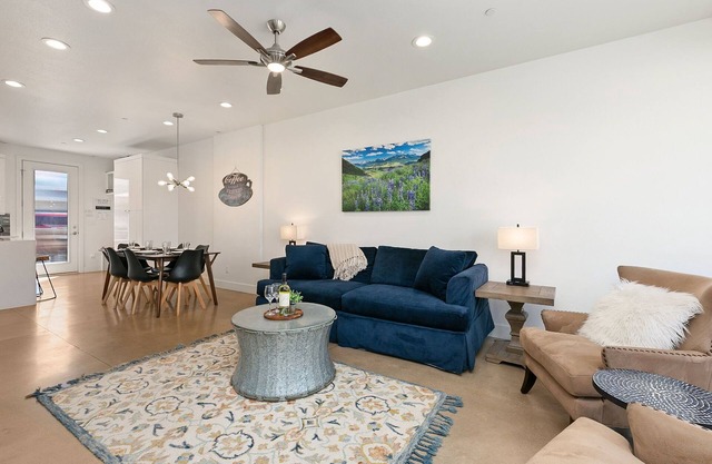 Elegant Mountain Haven | King Bed & Fireplaces