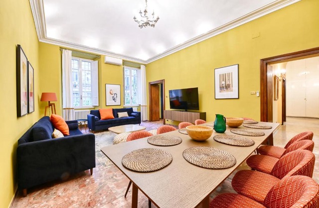 Elegant oasis among the Vatican and Via del Corso
