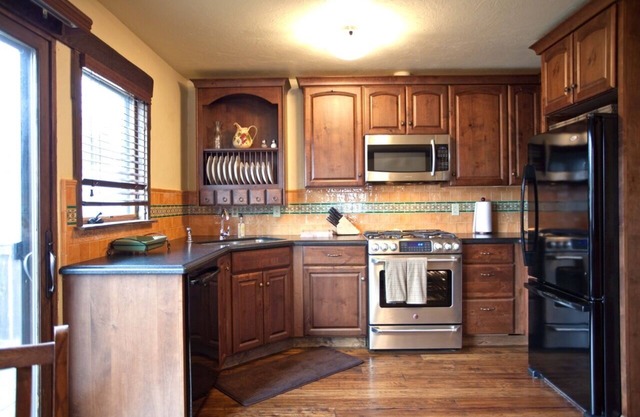 Elegant Penthouse 2 blocks from Sonoma Plaza.