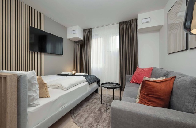 Elegant studio on Dyrekcyjna | Wroclaw