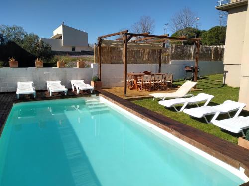 Elegant villa in Torroella de Montgri with year round private pool