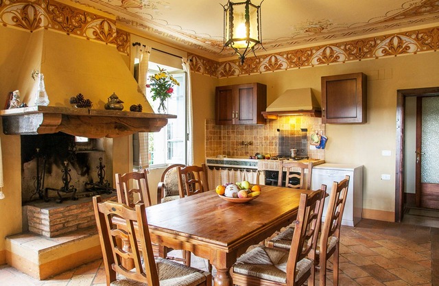 Elegant villa on Lake Trasimeno - Papavero