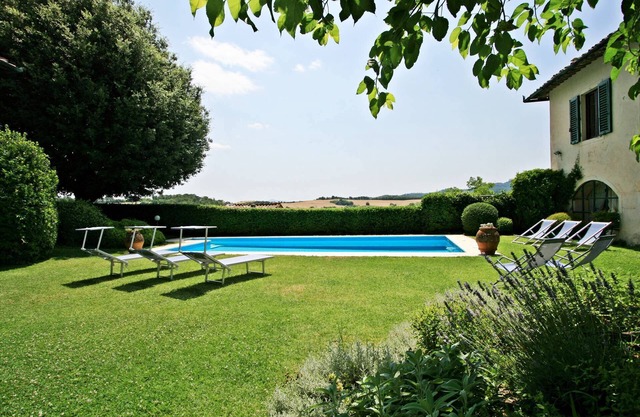 Elegant villa with private pool near San Galgano