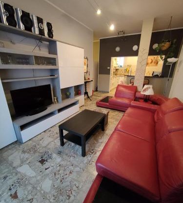 Elegante Appartamento 90 mq zona Corticella Fiera