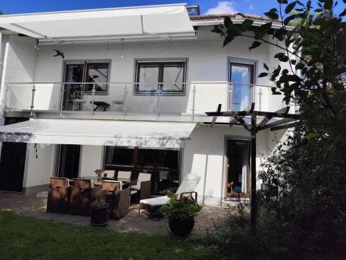 Elegantes Haus, Bikes, ruhig, Garten, Seenähe, ab 6 Jahre