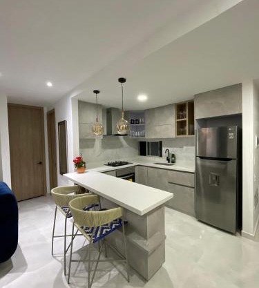 Eleva tu Estadía: Apartamento Moderno con Toques Únicos en la Mejor Ubicación Ibague - Tolima