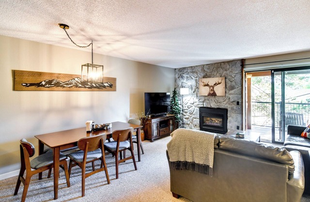 Elevated Fraser Condo w/Mountain View & Amenities