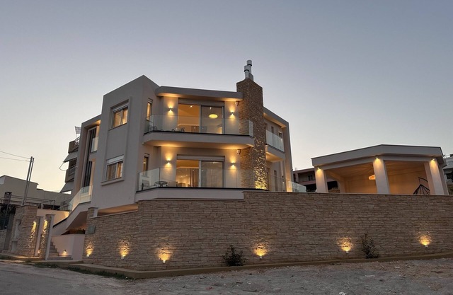 Elia luxury residence
